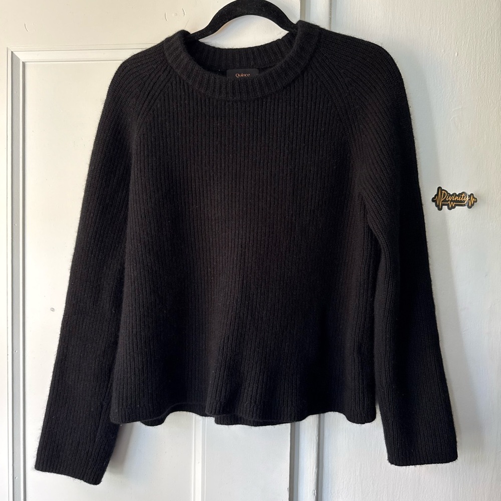 Quince Women's Classic Black Crew Neck Sweater 100% mongolian cashmere - Picture 7 of 7